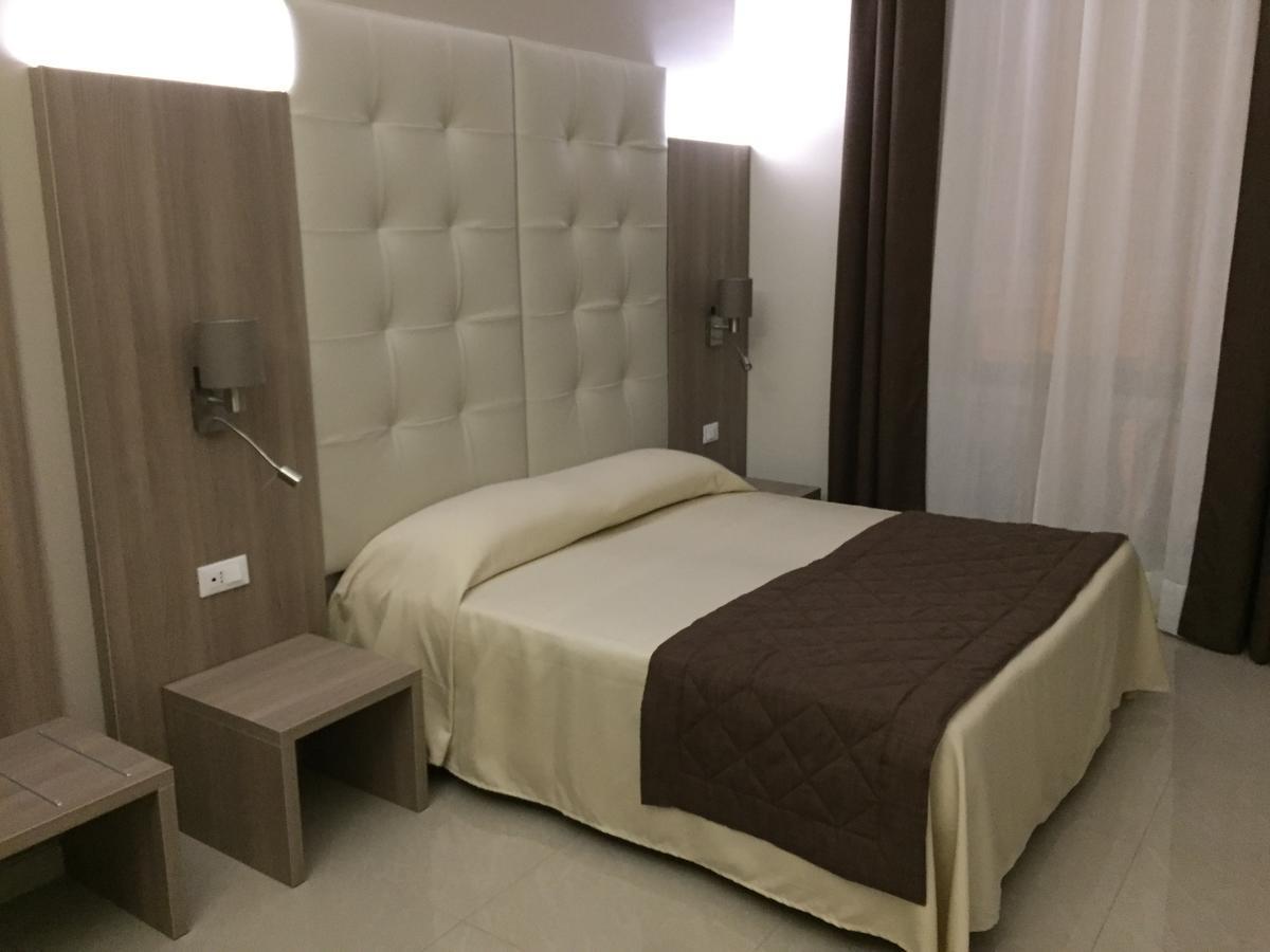 Hotel Bel Soggiorno Genoa Luaran gambar