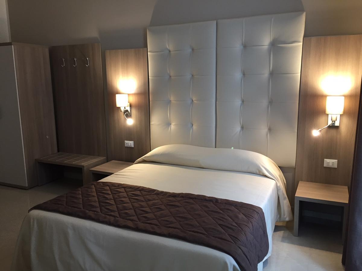 Hotel Bel Soggiorno Genoa Luaran gambar