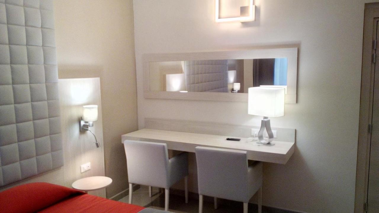 Hotel Bel Soggiorno Genoa Luaran gambar